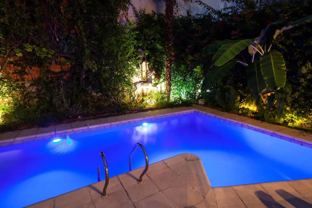 Posada De Rosas Mendoza Hotel